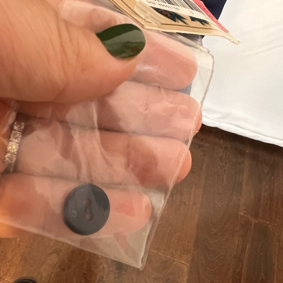 NWT Willowbend Navy Western women’s Button Down top…size L - Picture 3 of 7